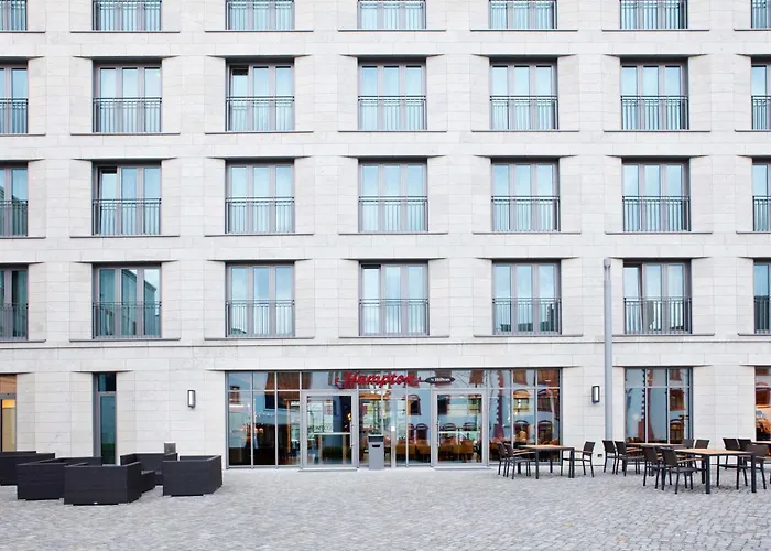 3-Sterne-Hotel: Hampton By Hilton Dortmund Phoenix See